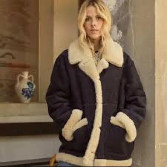 Doen Snowbell Shearling Coat in black SZ Large GUC - Picture 7 of 7